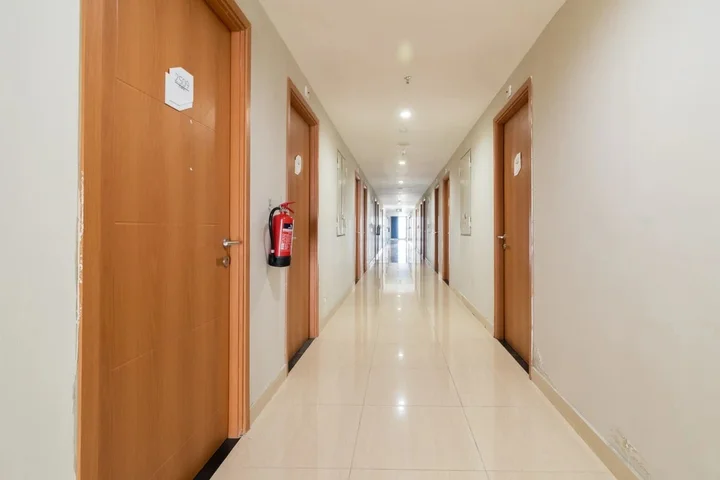 Депок: RedLiving Apartemen Evenciio - Ens Room