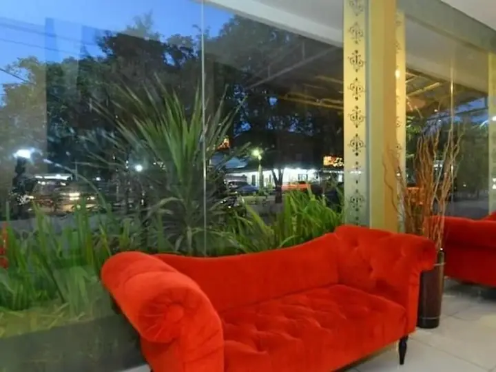 Anaya Hotel and Ballroom — фото 1