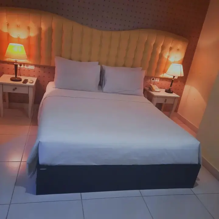 Медан: Anaya Hotel and Ballroom