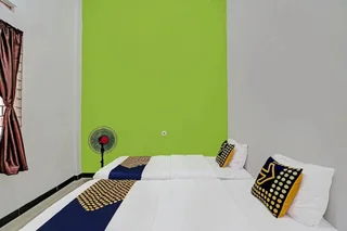 Пеканбару: SPOT ON 92255 Lucky Guesthouse