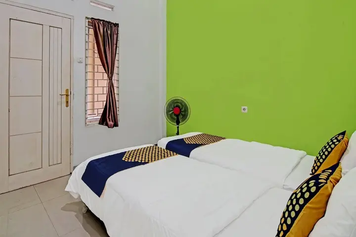 Пеканбару: SPOT ON 92255 Lucky Guesthouse