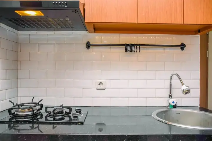 Читарингул: Nice and Warm 2BR at Podomoro Golf View Apartment