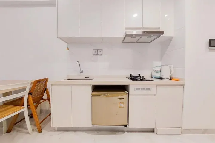 Legok: Comfortable 2BR at Sky House BSD Apartment
