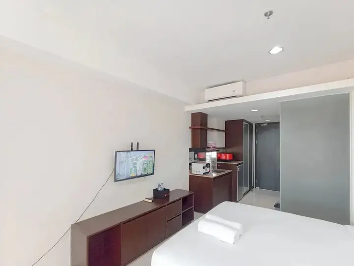 Modern Look Studio (No Kitchen) at Skales Residence Nusa Dua Bali Apartment — фото 6