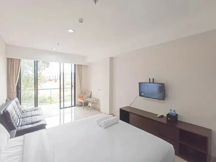 Modern Look Studio (No Kitchen) at Skales Residence Nusa Dua Bali Apartment — фото 2
