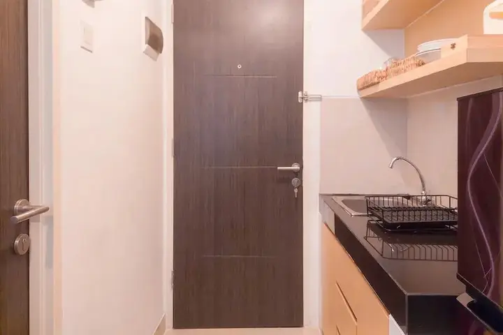 Legok: Cozy Stay at Studio Apartment Serpong Garden