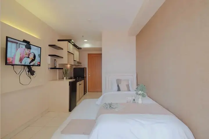 Good Deal and Comfy Studio Apartment at Cinere Bellevue Suites — фото 2