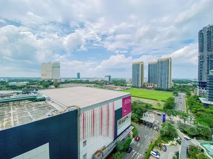 Legok: Tranquil Living 3BR Apartment Sky House BSD