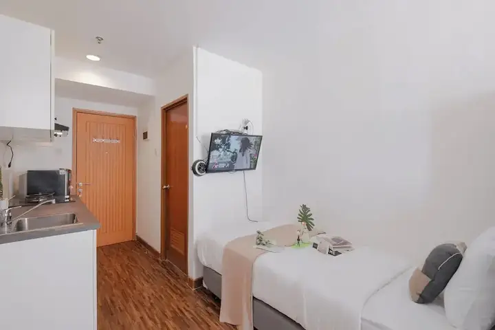 Good Deal Studio Apartment Cinere Bellevue Suites — фото 5