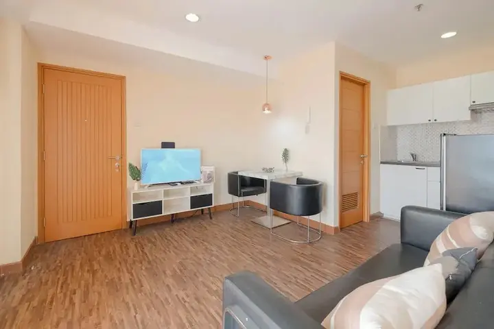 Депок: Good Deal 2BR Apartment Cinere Bellevue Suites