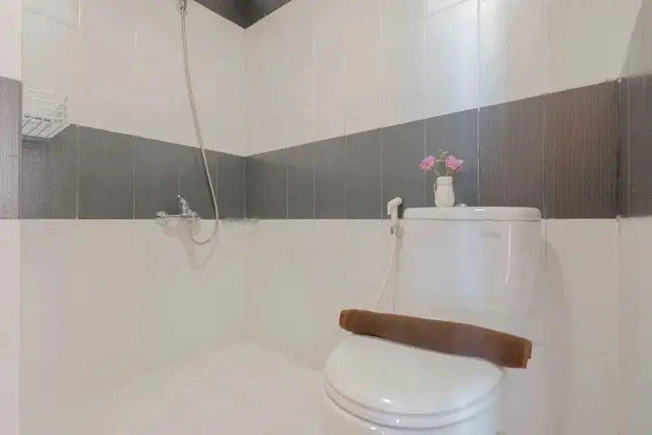 Депок: Good Deal 2BR Apartment Cinere Bellevue Suites