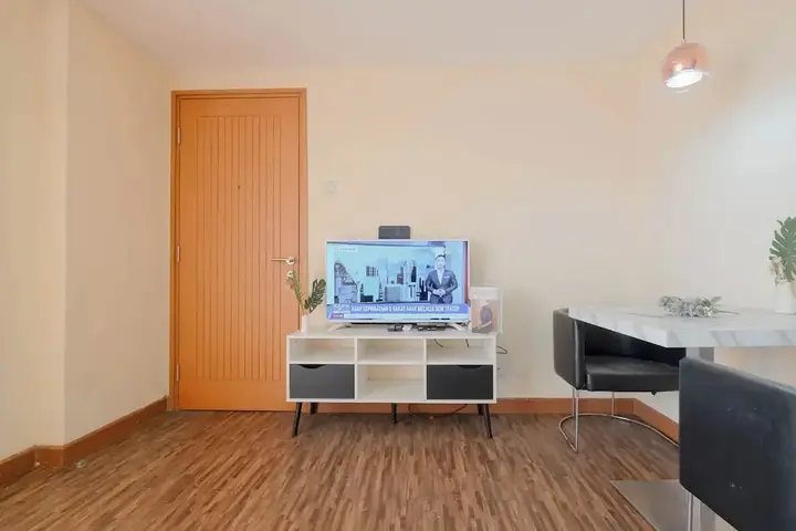 Депок: Good Deal 2BR Apartment Cinere Bellevue Suites