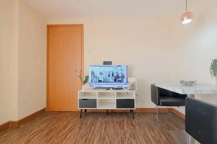 Депок: Good Deal 2BR Apartment Cinere Bellevue Suites