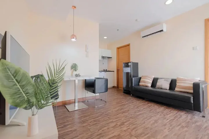 Депок: Good Deal 2BR Apartment Cinere Bellevue Suites