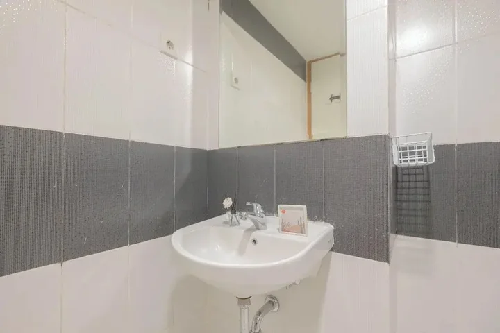 Депок: Good Deal 2BR Apartment Cinere Bellevue Suites