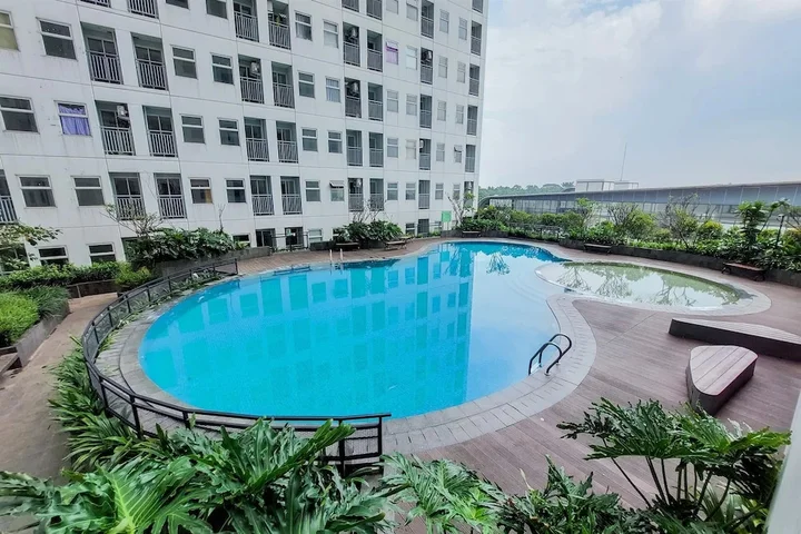 Legok: Cozy and Minimalist Studio Apartment Serpong Garden
