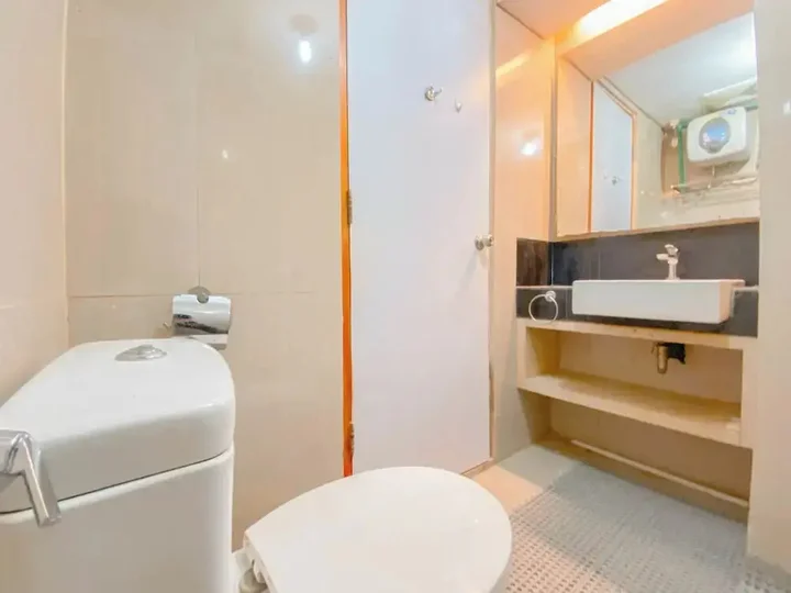 Семаранг: Best Deal and Homey Studio Apartment at Star Semarang