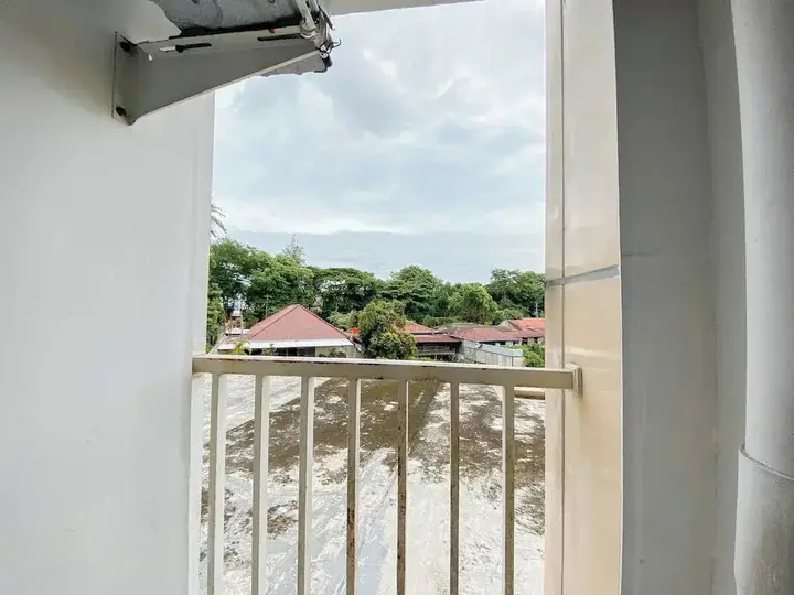 Семаранг: Comfy Studio Apartment Candiland Semarang