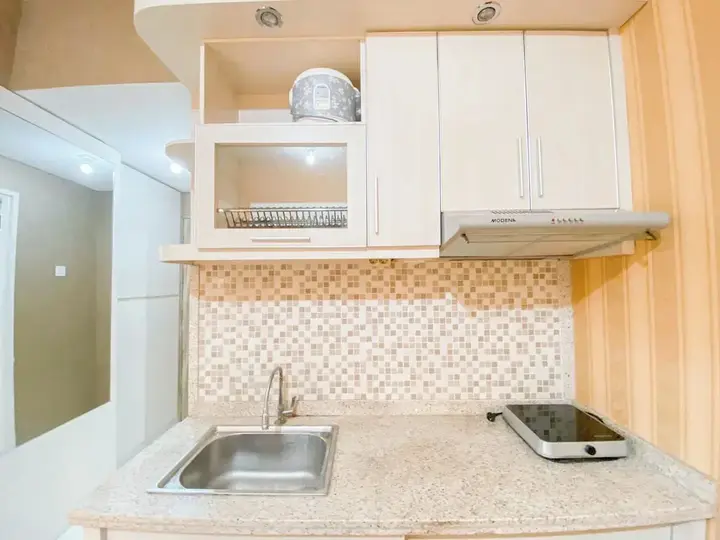 Семаранг: Comfy Studio Apartment Candiland Semarang