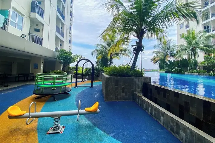 Депок: Nice and Comfy Studio at Cinere Resort Apartment