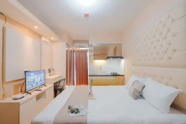 Nice and Comfy Studio at Cinere Resort Apartment — фото 2