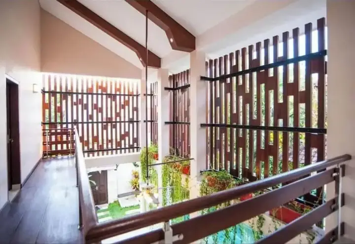 Huge Two Storey 4 Bed 4 Bath Villa With Pool Right in the Heart of Seminyak — фото 1