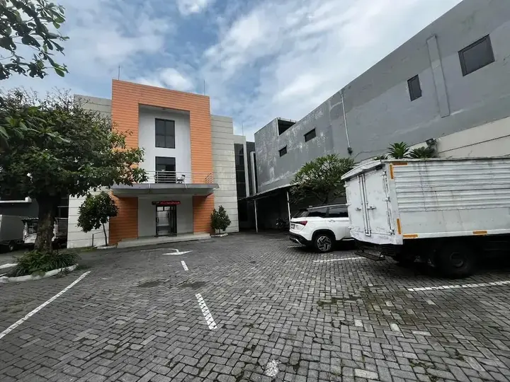 Суракарта: OYO 94442 Jebres Inn