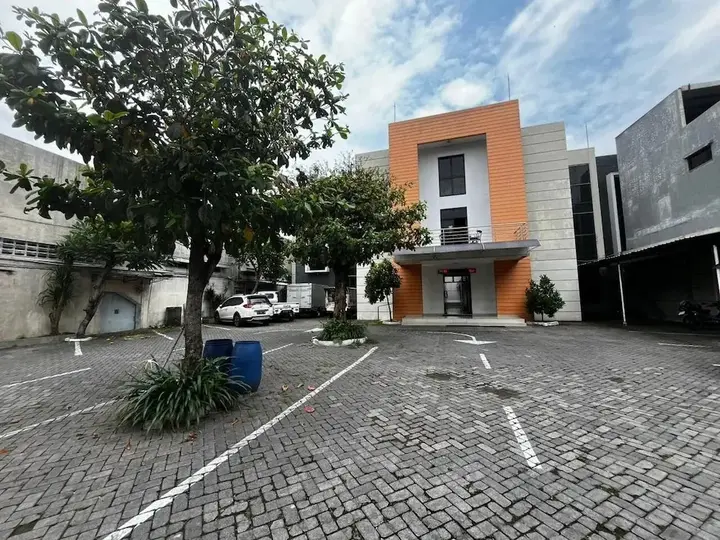Суракарта: OYO 94442 Jebres Inn