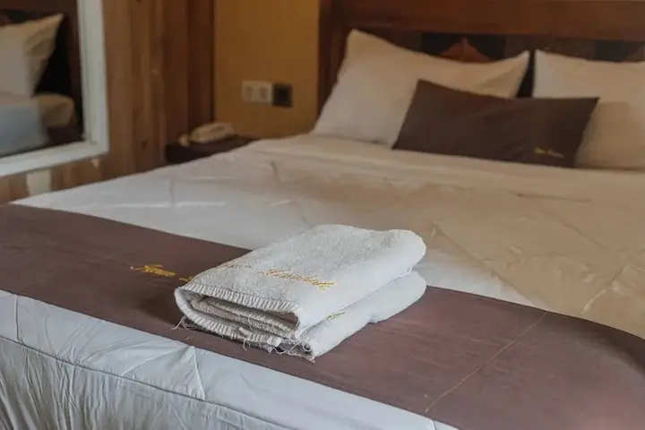 Матарам: Jepun Guest House