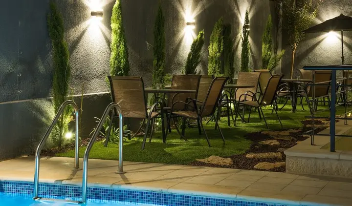 Амман: Shams Al Weibdeh Hotel Apartment