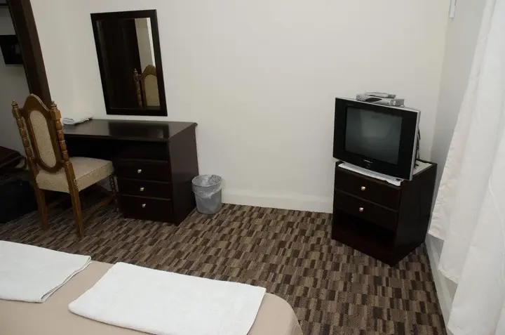 Мадаба: Black Iris Hotel