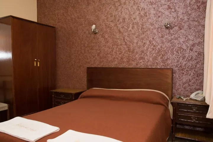 Мадаба: Black Iris Hotel