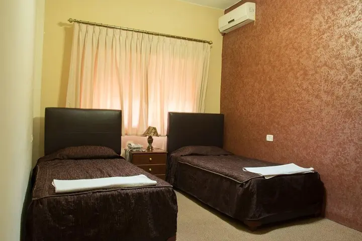 Мадаба: Black Iris Hotel