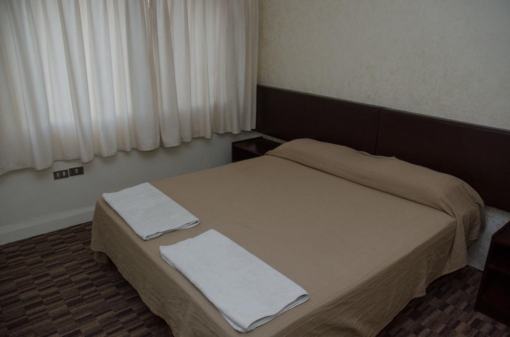 Мадаба: Black Iris Hotel