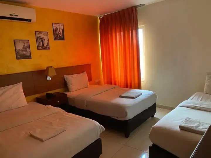 Амман: Zaina Plaza Hotel