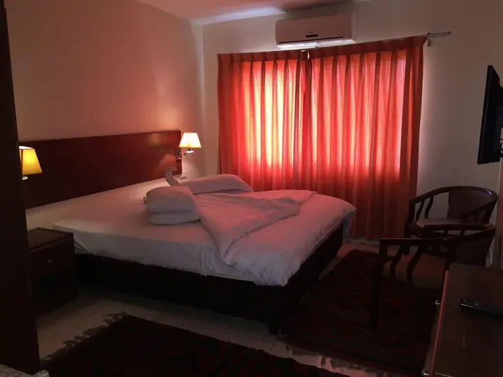 Амман: Zaina Plaza Hotel