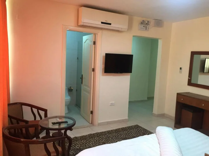 Амман: Zaina Plaza Hotel