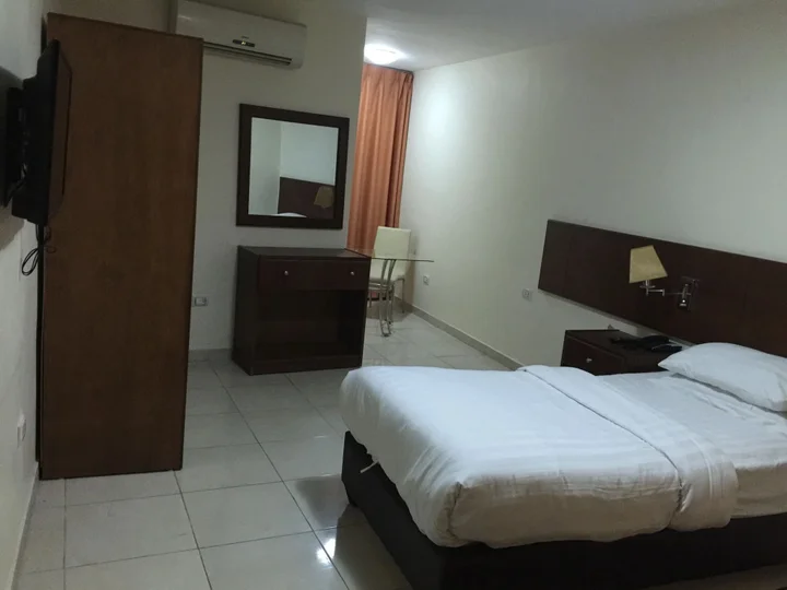 Амман: Zaina Plaza Hotel