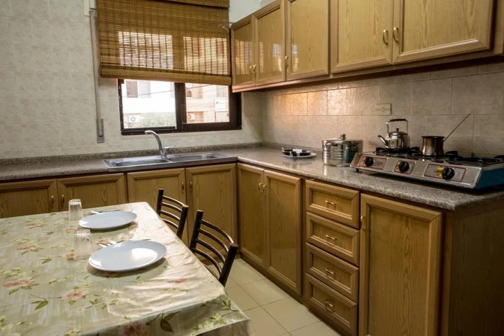 Амман: Al Bateel Hotel Apartments