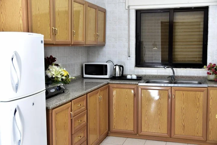 Амман: Al Bateel Hotel Apartments