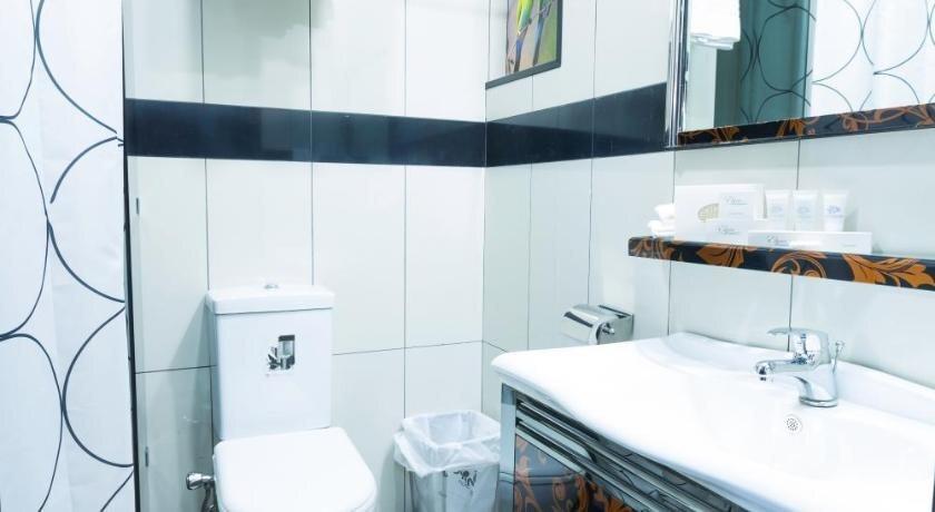 Амман: Easy Inn Hotel Suites