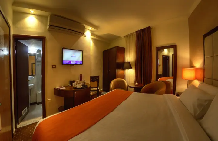 Амман: Meneur Hotel