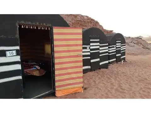 Вади-Рум: Wadi Rum Safari Camp