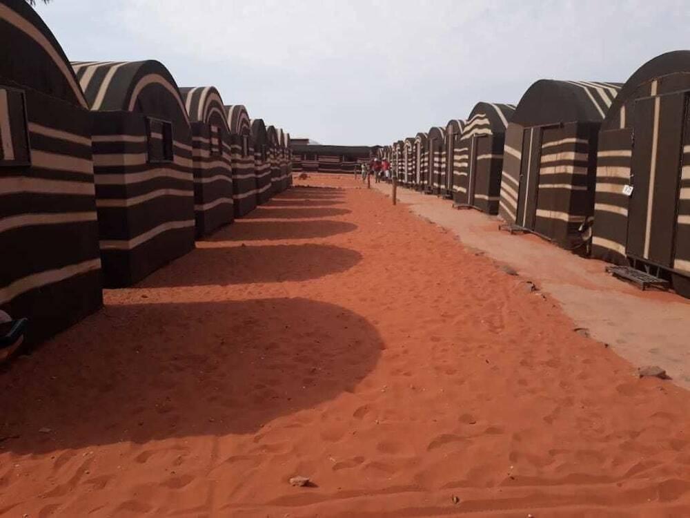 Вади-Рум: Wadi Rum Safari Camp