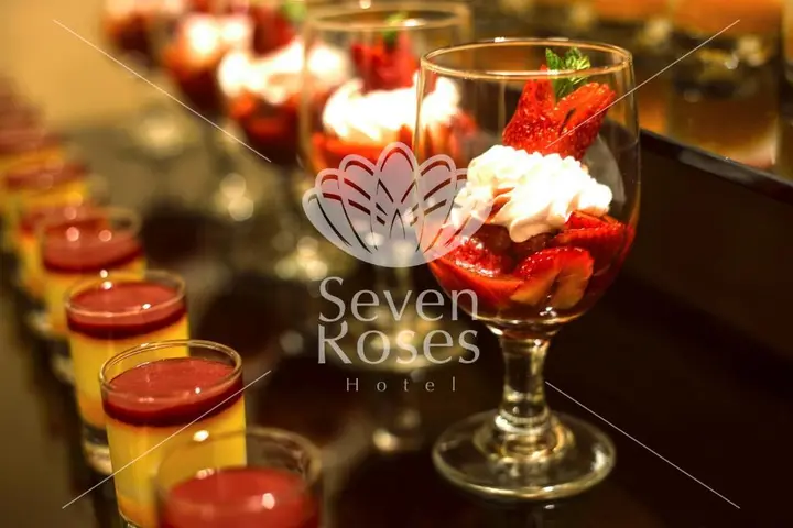 Амман: Seven Roses Hotel