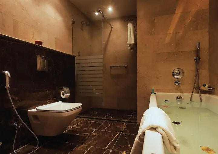 Амман: Seven Roses Hotel