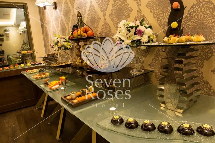 Амман: Seven Roses Hotel