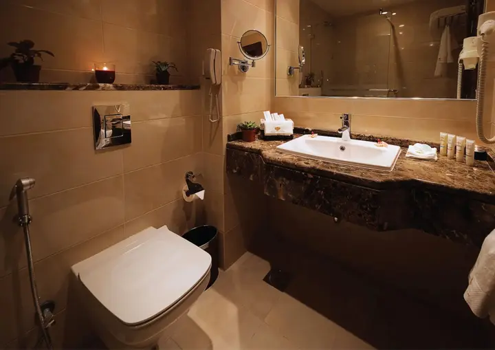 Амман: Seven Roses Hotel
