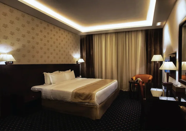 Амман: Seven Roses Hotel