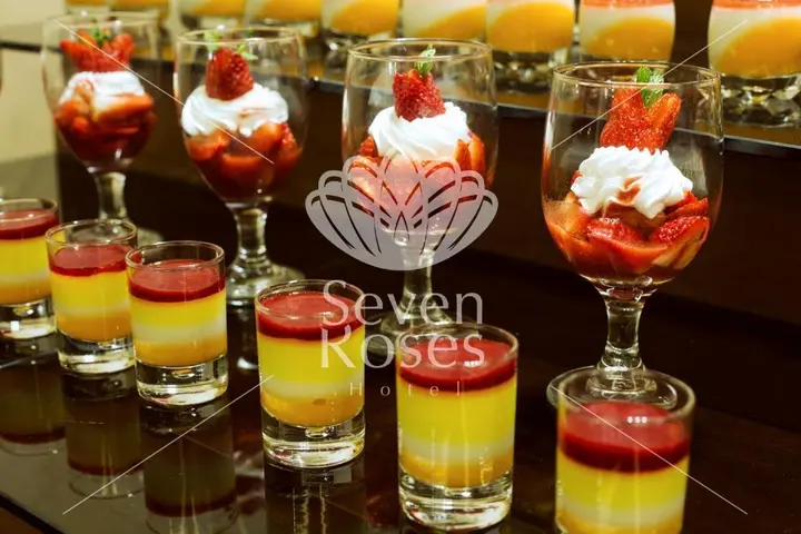 Амман: Seven Roses Hotel